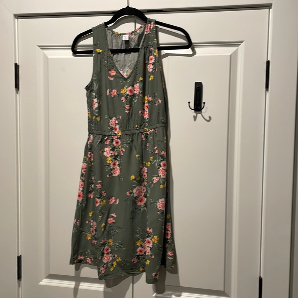 Old Navy Green Floral Dress